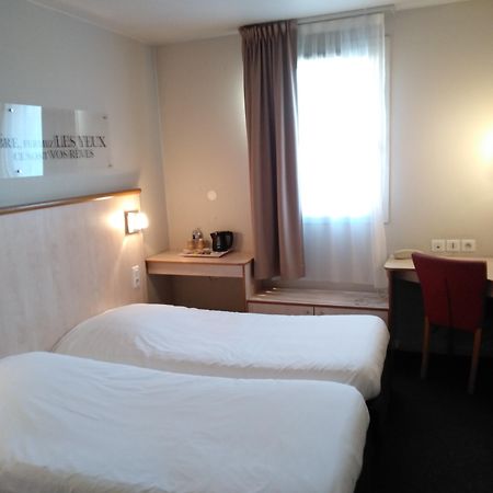 Ibis Styles Lyon Croix Rousse Hotel Bagian luar foto
