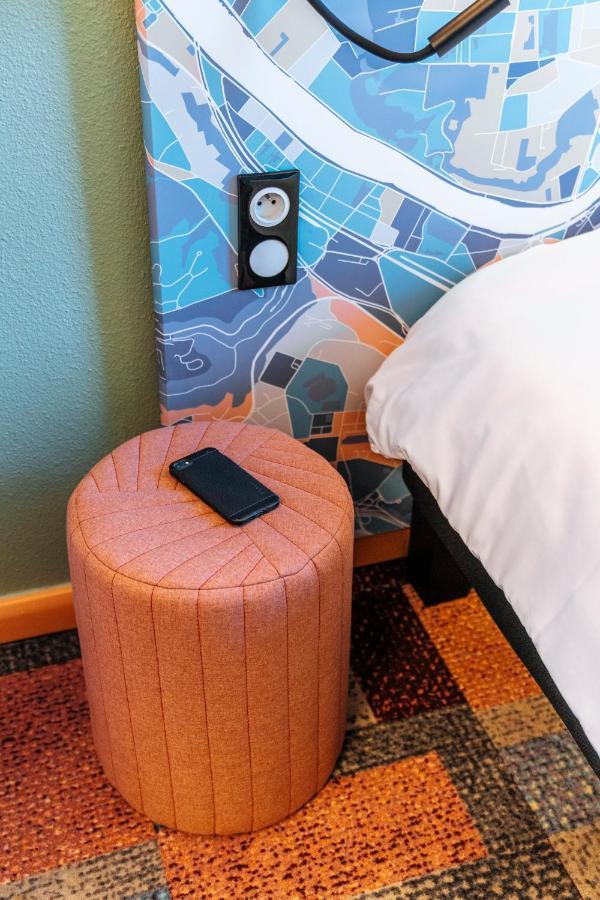Ibis Styles Lyon Croix Rousse Hotel Bagian luar foto