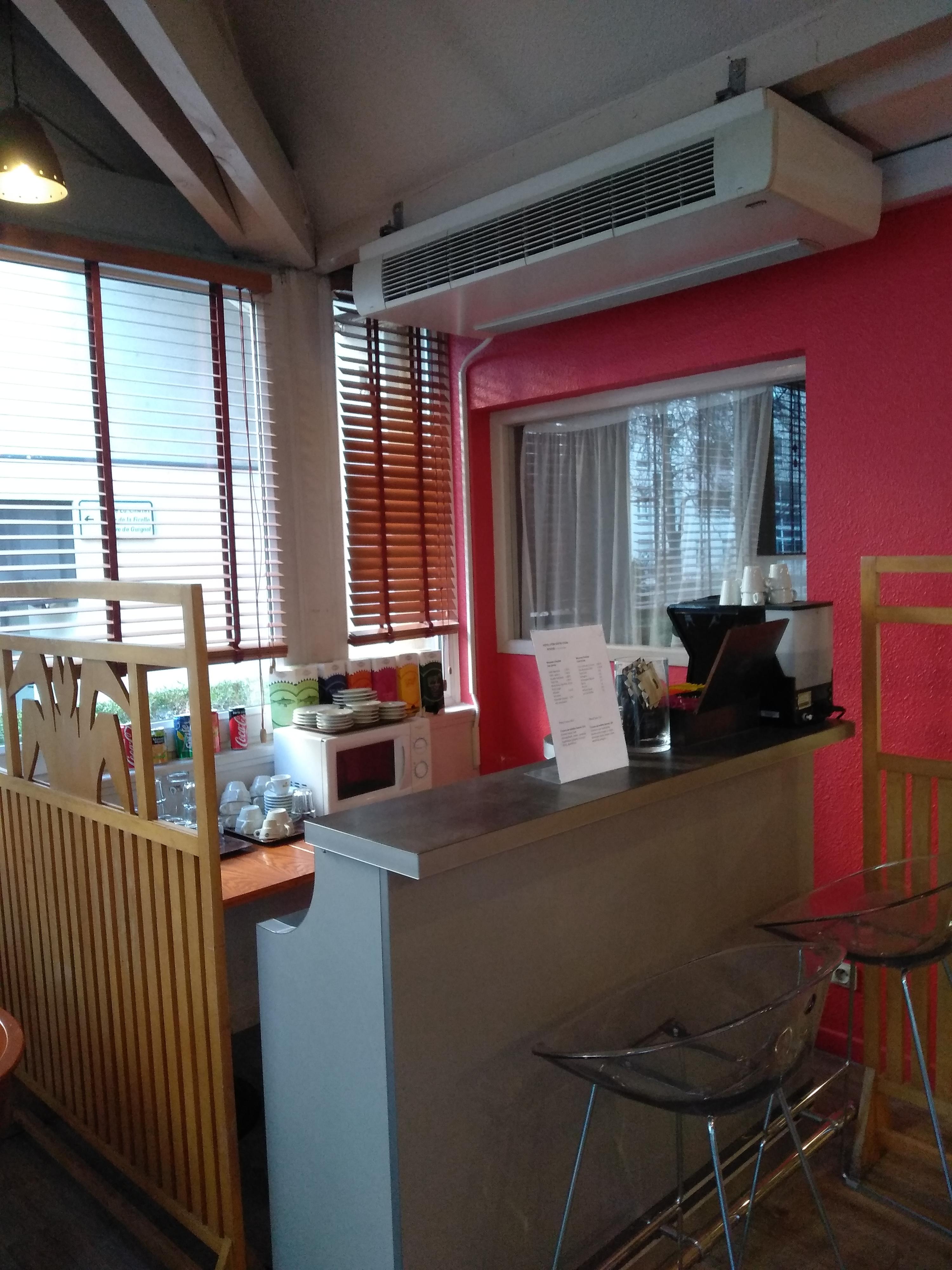 Ibis Styles Lyon Croix Rousse Hotel Bagian luar foto